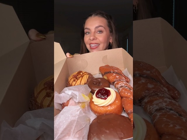 $32 FOR A DOZEN DONUTS FROM DONUT MAN 🍩 Best donuts in all of CA?? #donutmukbang #foodreview