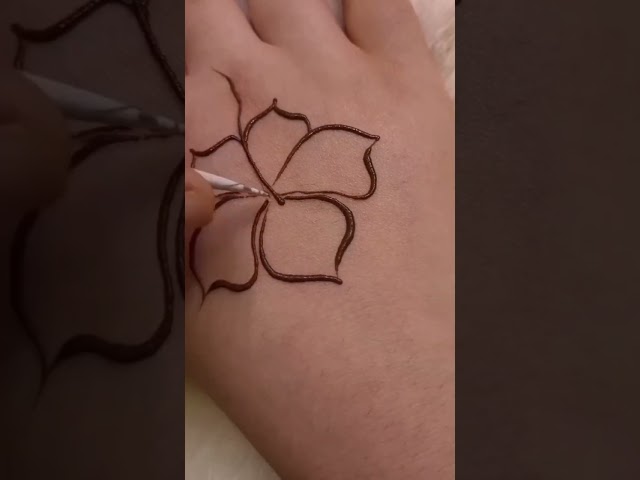 easy and simple trick  ll hibiscus mehndi design #shorts