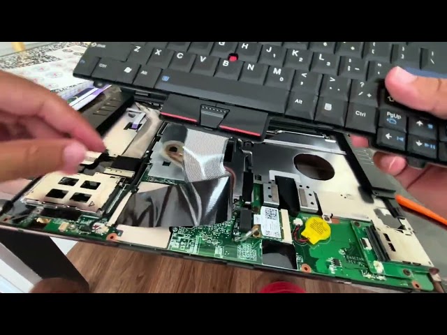 Lenovo ThinkPad SL410 disassembly
