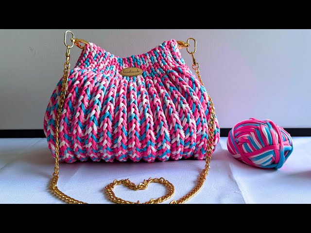 How To Crochet An Easy And Quick Bag With T-Shirt Yarn