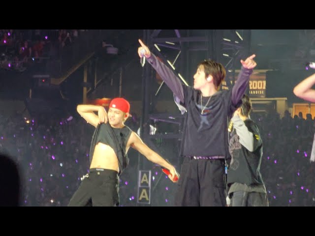 260805 BTS ARIRANG Foxborough - DJ Spin - Paradise + No More Dream + Final Ment