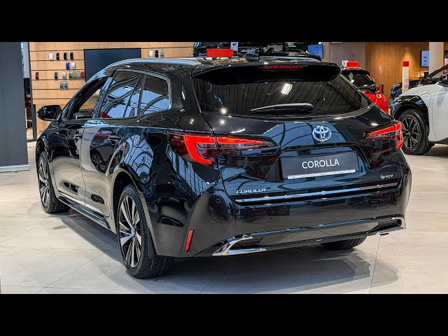 2026 Toyota Corolla Hybrid - Interior and Exterior Walkaround