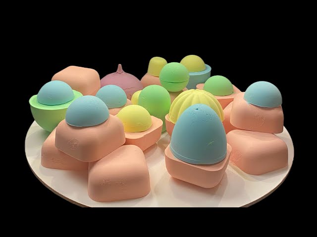 ASMR baking soda _ The most satisfying sound of crushing baking soda 🧠