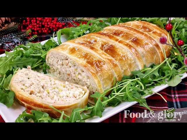 To say it's delicious is an understatement! Hake and Shrimp Puff Pastry Pie for Christmas