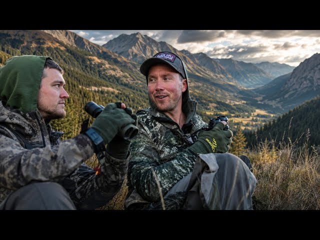 Kendall Gray and I Hunt the Rut (Deer Everywhere)