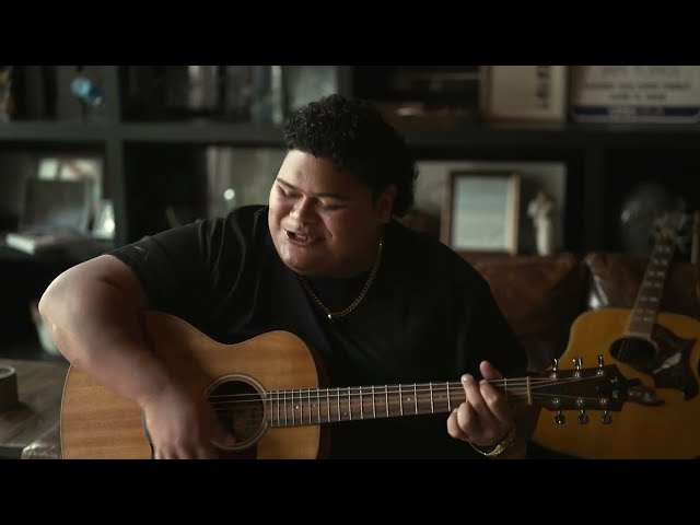 Iam Tongi - Sylvia's Mother (Official Visualizer)