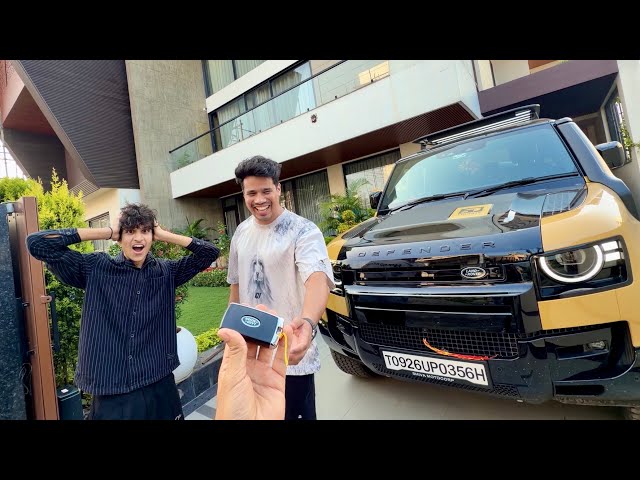 Gifting New DEFENDER To GAMERFLEET Bhai 🤣